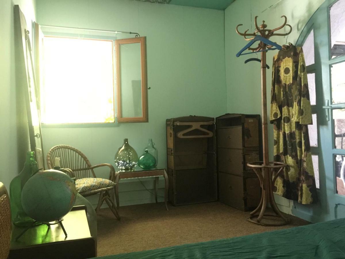 La Chambre Des Etangs Fréjus 外观 照片